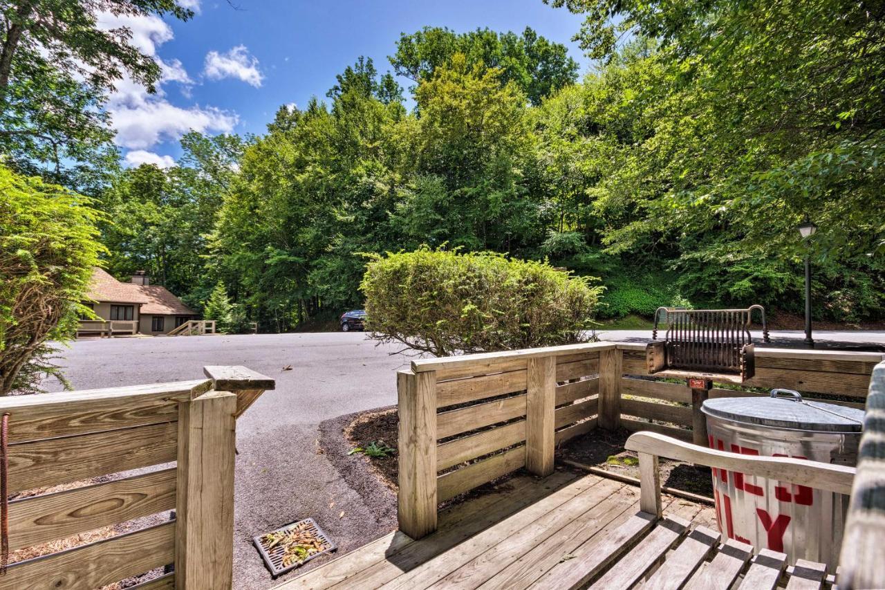 Condo With Furnished Deck - Walk To Sugar Mountain! Exterior photo